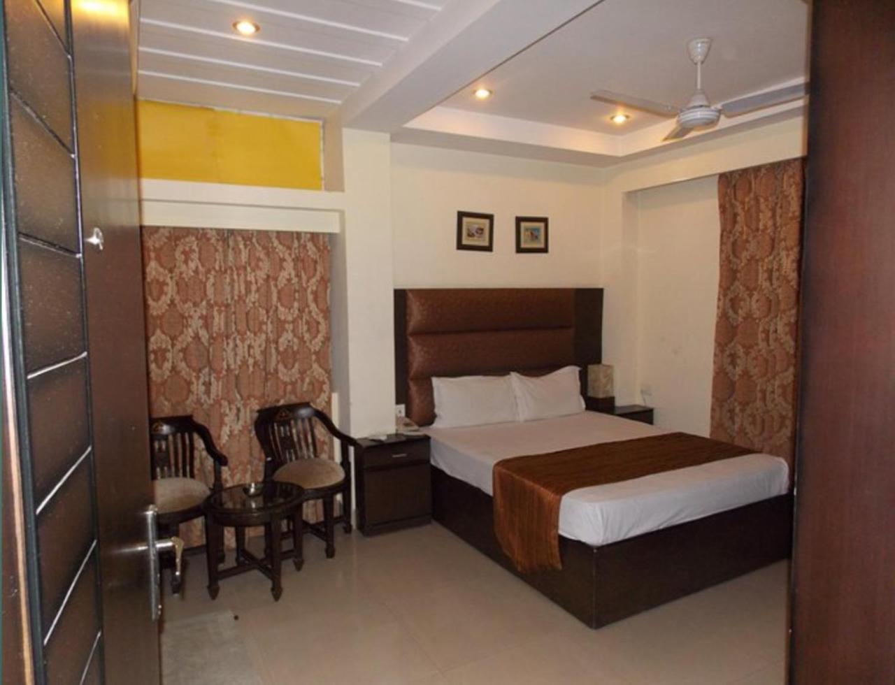 The Reo Lodge, Haridwar Exterior photo