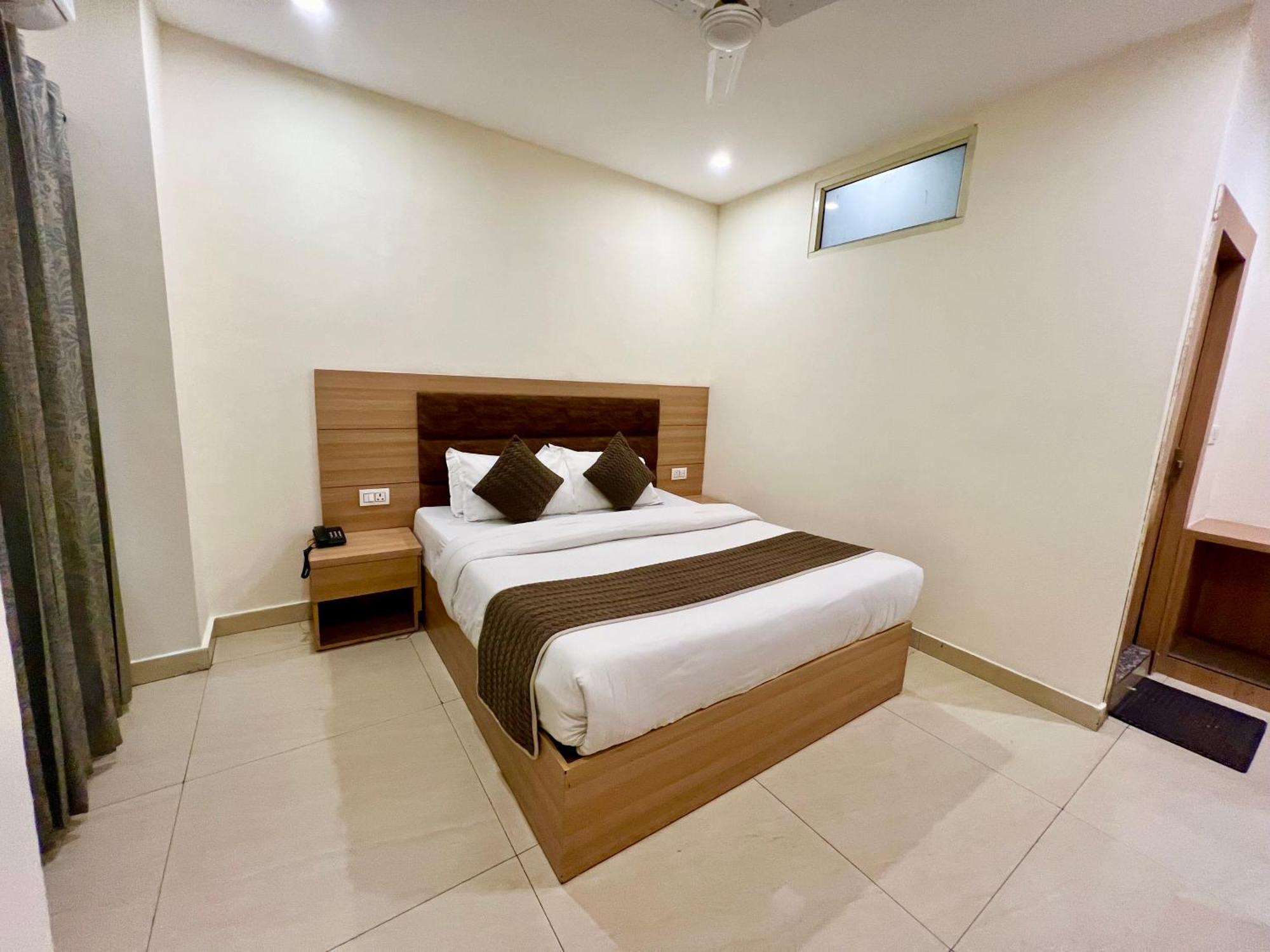 The Reo Lodge, Haridwar Exterior photo